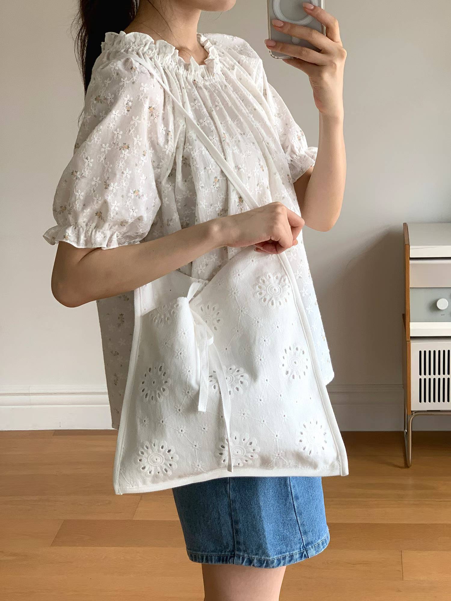 棉麻刺繡手提包：日常與度假的清新首選 - 穿搭細節 3