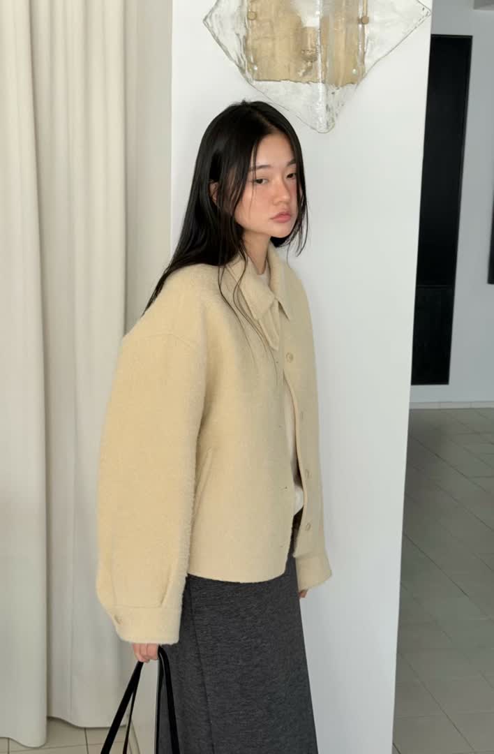 AG家羊駝毛短版外套