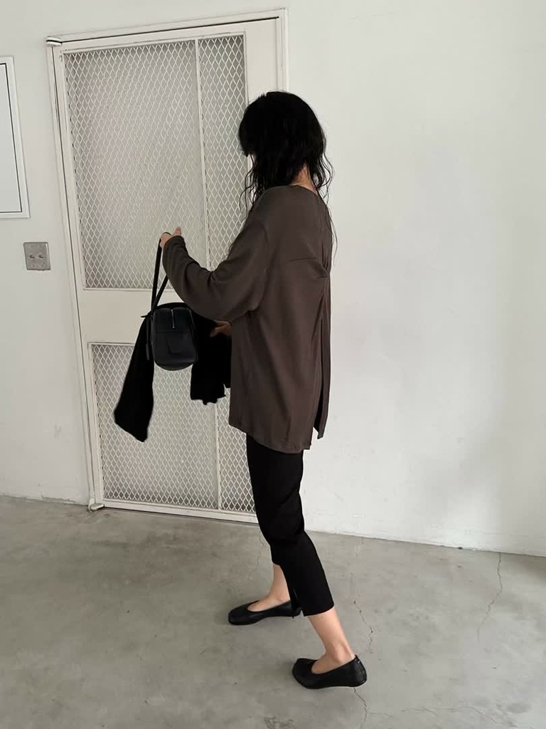 LE家開背扭結長袖上衣 商品圖 4