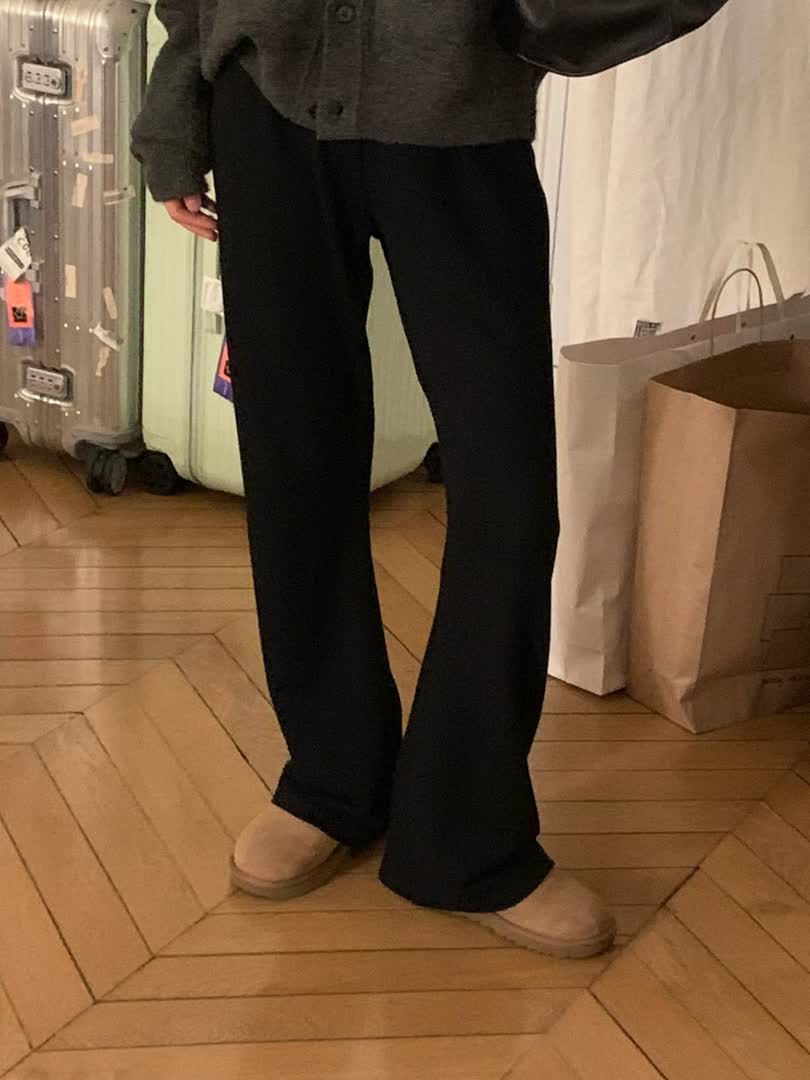 OU家黑色鬆緊喇叭褲