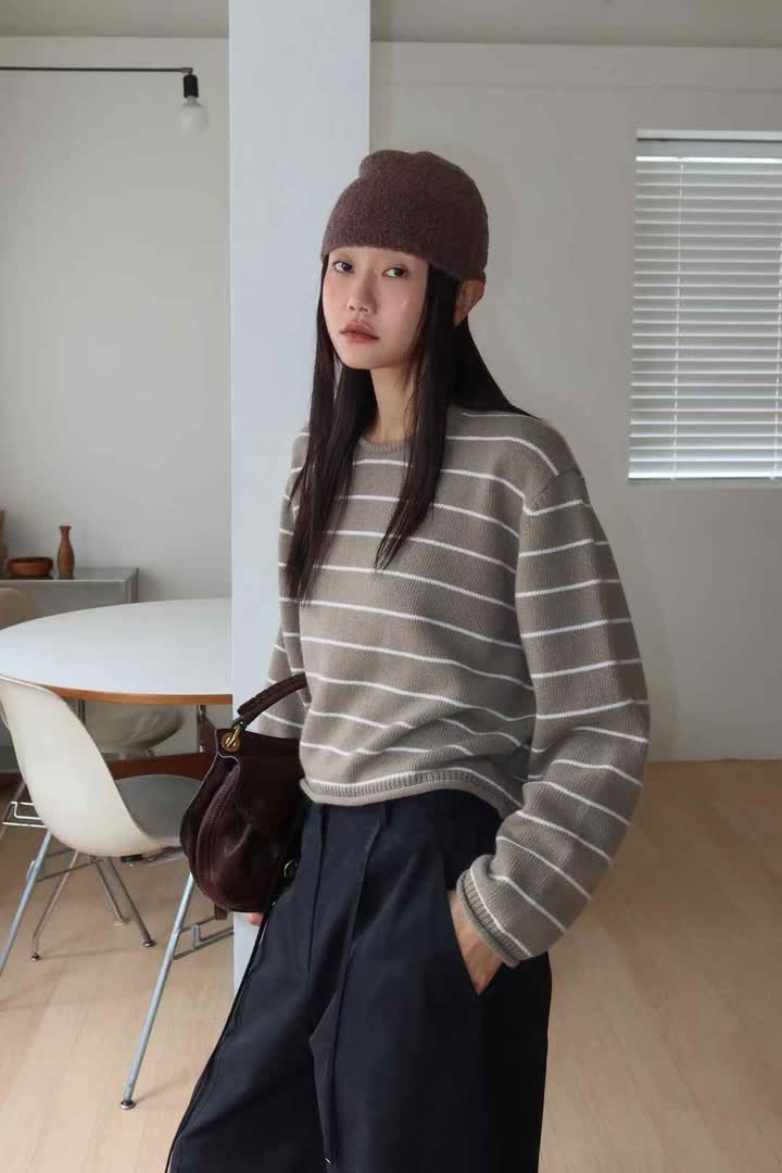 LG家條紋針織上衣