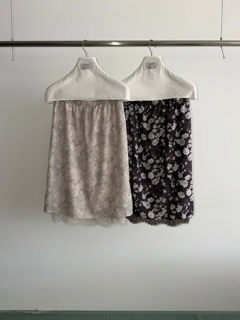 BP家蕾絲花卉緞面半身裙 商品圖 1