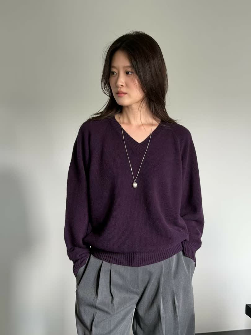 AG家V領羊毛針織衫