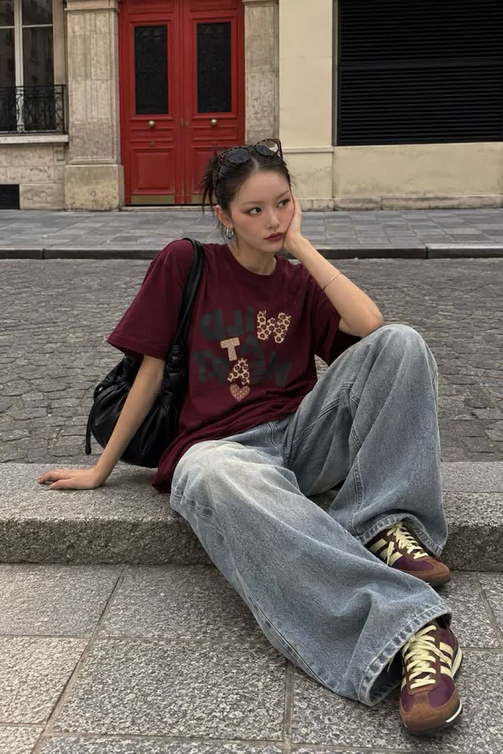 KI家字母印花寬版短袖T恤